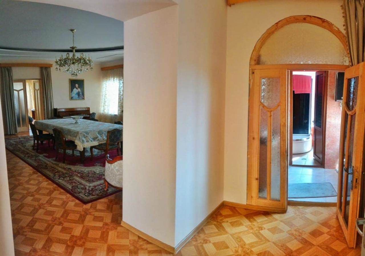 Гостевой дом Beautiful World Кутаиси-13