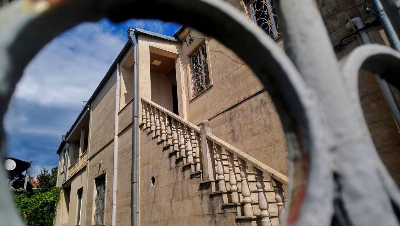 Гостевой дом Beautiful World Кутаиси-7